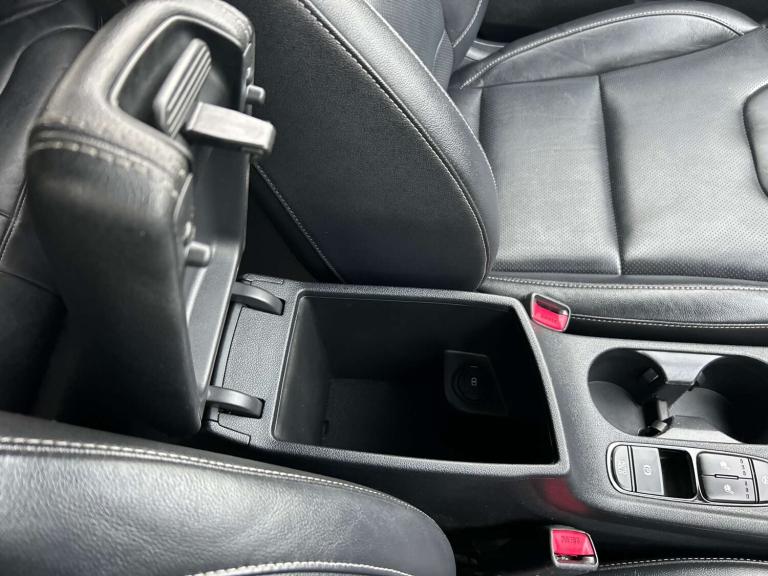 2020 Kia Niro 1.6 Niro 3 PHEV Semi-Auto 5dr SUV Hybrid Automatic