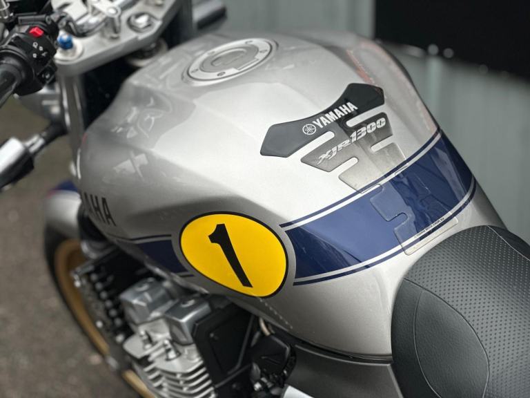 Stunning Low Mileage 2009/59 Yamaha XJR1300 Motorcycle 