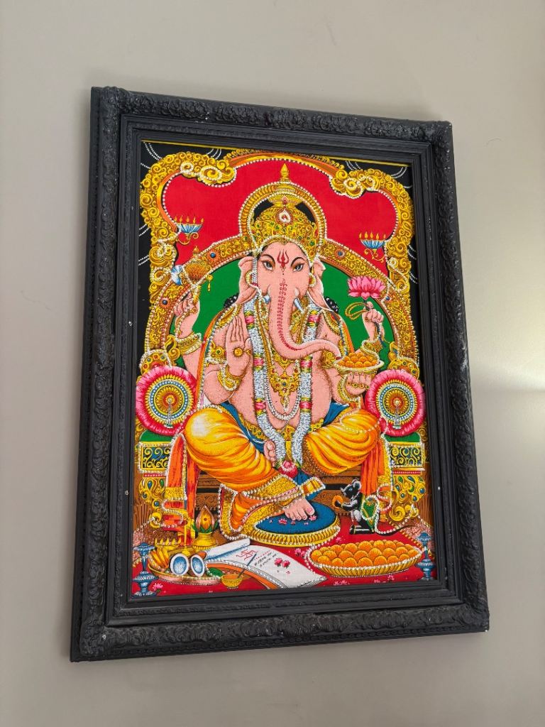 FREE GANESHA IMAGE IN FRAME 