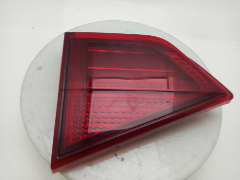 Suzuki Vitara Tail Light Rear Lamp N/S 2015-2019 5 Door Hatchback Lh 3570286r00