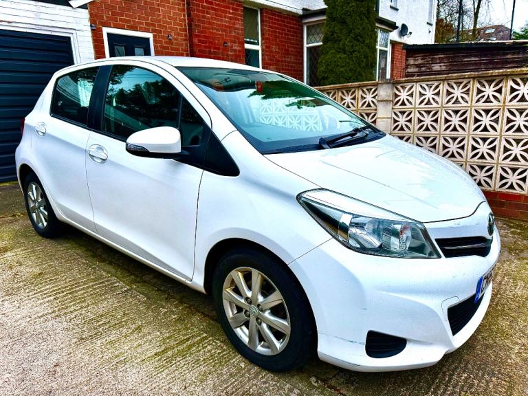 TOYOTA YARIS TR 1.3 VVT-I 63 REG *1 OWNER*FSH*BLUETOOTH*REVERSE CAMERA*ALLOYS*