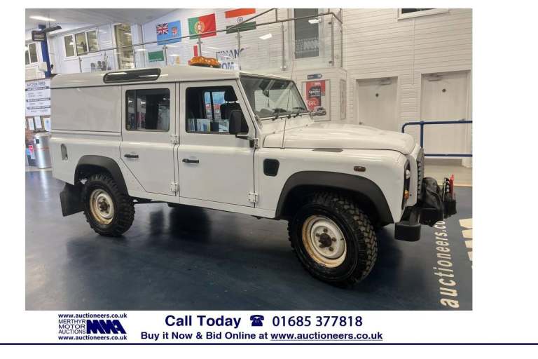 2014 Land Rover Defender 110 2.2TDCI 123PS 5 SEAT DOUBLE CAB HARDTOP 4X4. -----------------------...