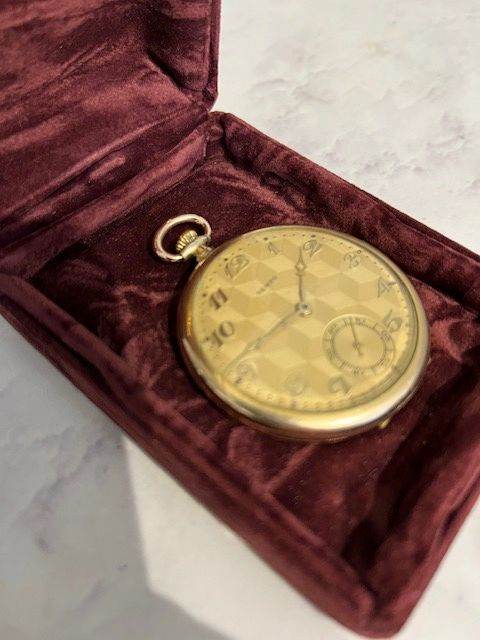 image for Antique Gold Filled Tempo Swiss Pocket Watch