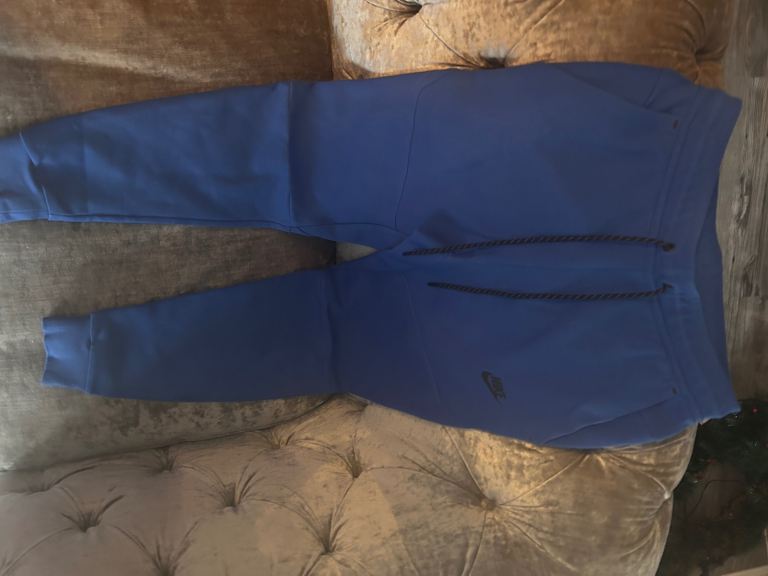 3 x Men’s NIKE tech fleece joggers size S