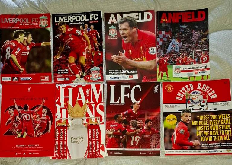 (11) Liverpool fc Programmes 