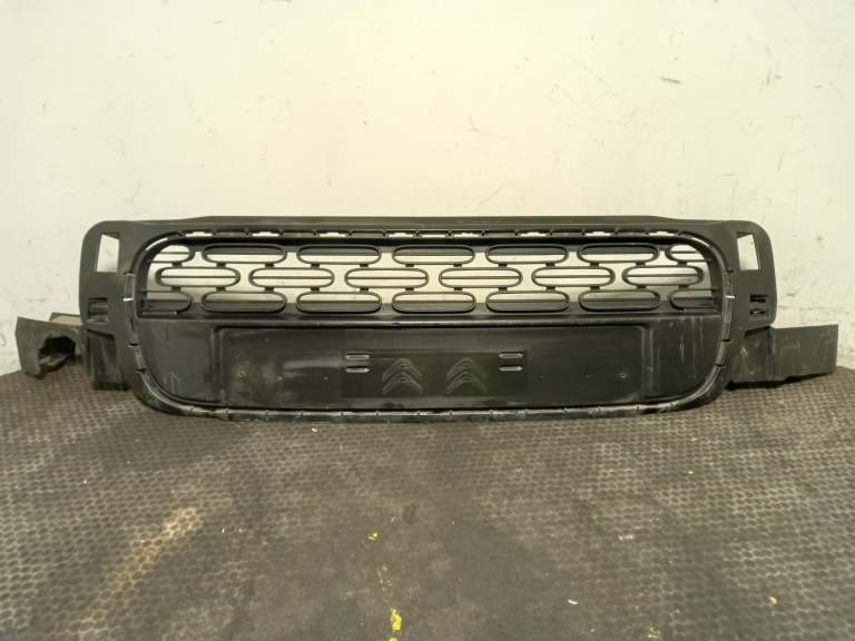 Citroen C3 Grille Mk3 Front Bumper Upper Grille 2016-2021