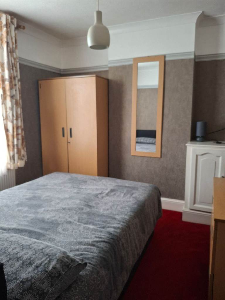 Furnish Double Room All Bills Included In Dartford.