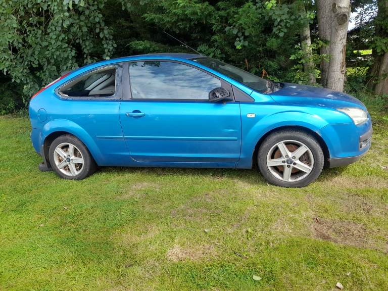 Focus 2 door breaking 