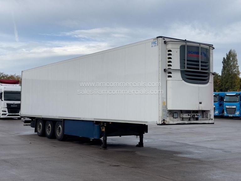 SCHMITZ CARGOBULL MEAT RAILER 