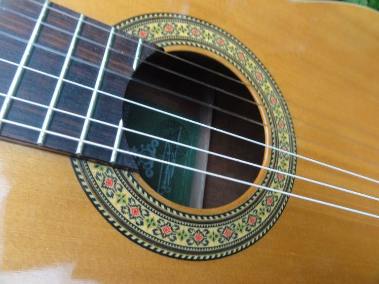 Vintage Takeharu Classical Spanish Guitar - Wonderful condition - Set Up - Japan