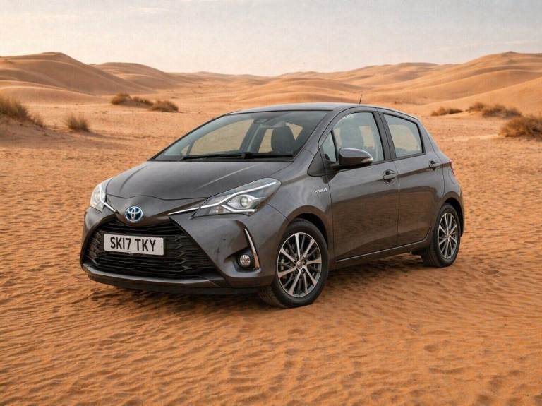 2017 Toyota Yaris 1.5 VVT-h Icon Hatchback 5dr Petrol Hybrid E-CVT Euro 6 (s/s) (100 ps) Hatchbac...