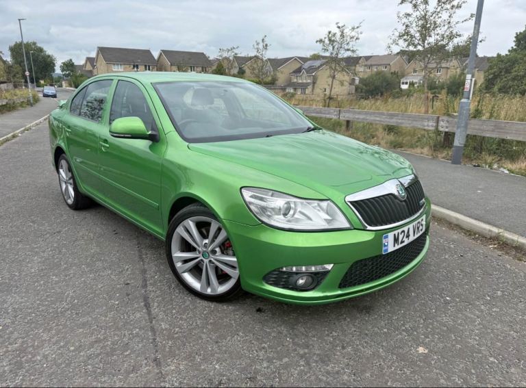 Skoda, OCTAVIA, Hatchback, 2012, Manual, 1968 (cc), 5 doors