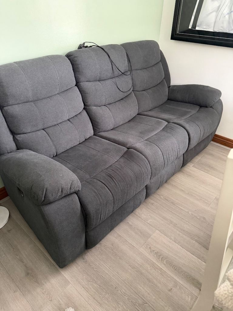 3 seater recliner sofa grey usb port charging station 