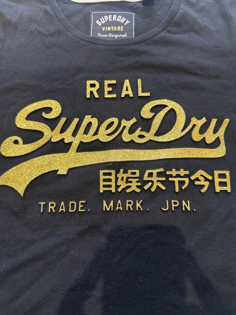 Superdry Vintage Gold Logo T-Shirt Mens M Tight Fit Very Rare 