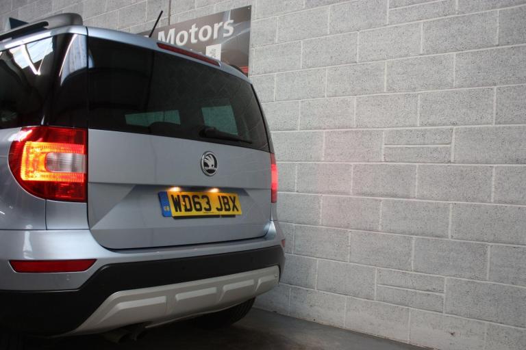 2014 Skoda Yeti 2.0 TDI CR SE 5dr HATCHBACK DIESEL Manual
