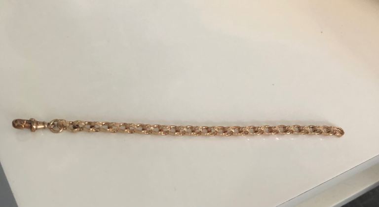Yellow Gold 9K kids Belcher bracelet No hall marks but 100%real.