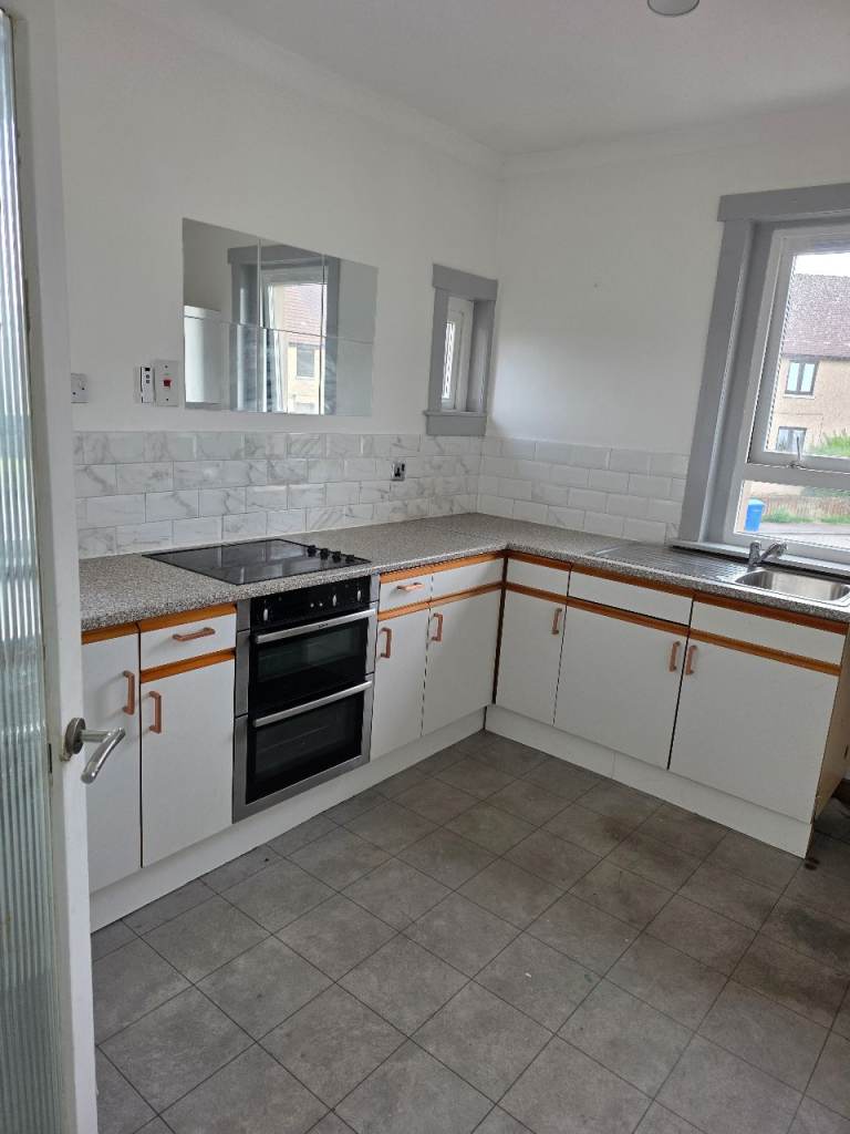 2 Bedroom Flat