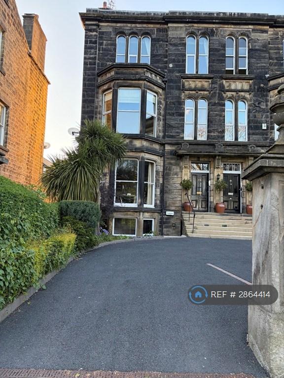 1 bedroom flat in York Place, Harrogate, HG1 (1 bed) (#2864414)