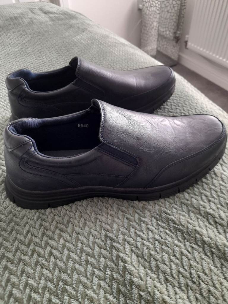 Mens shoes