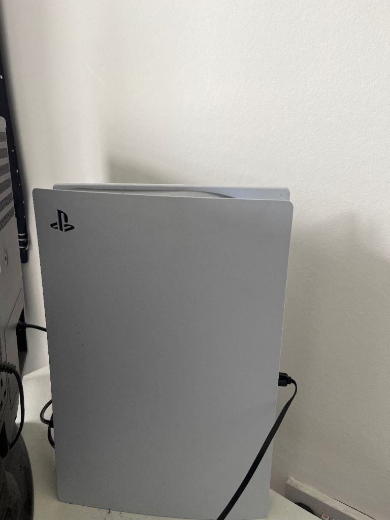 PS5 disk edition (no controller)