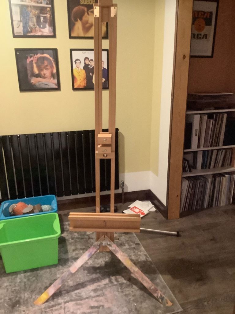 Artist easel 