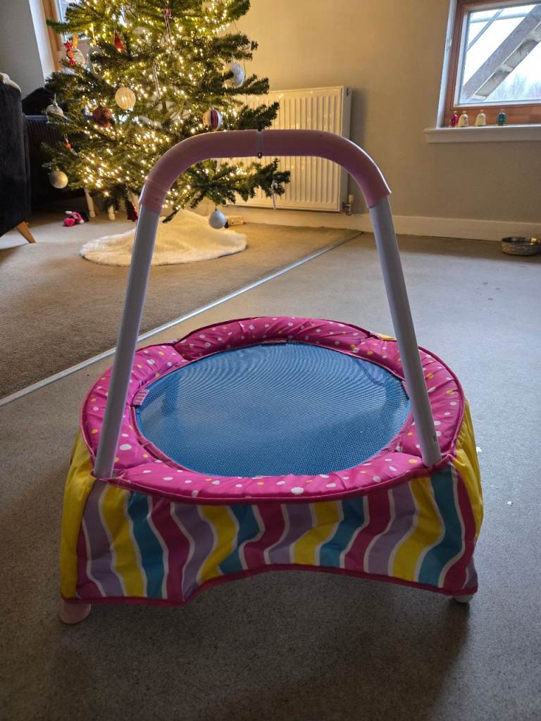 Kids small trampoline 