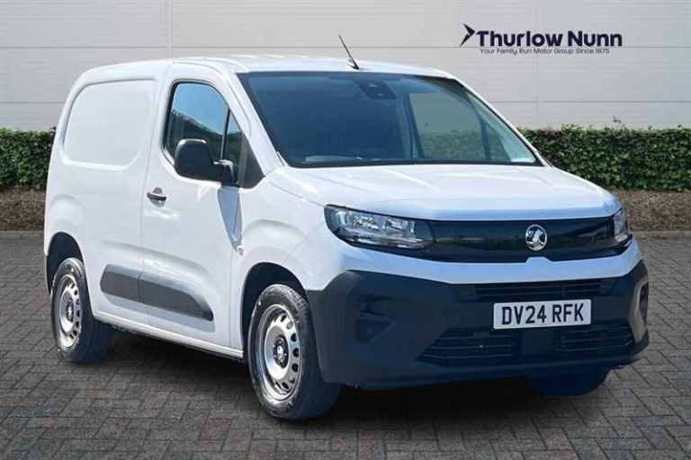Vauxhall Combo 1.5 Turbo D (100 PS) L1H1 2300 Prime 5 Door Diesel Panel Van  Van Diesel Manual