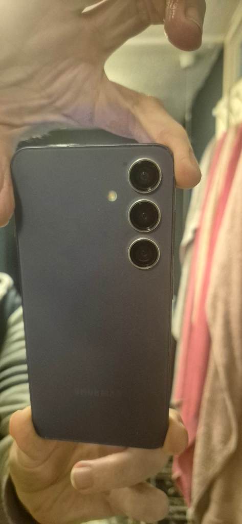 GALAXY S24. UNLOCKED. SWAP OR SELL 