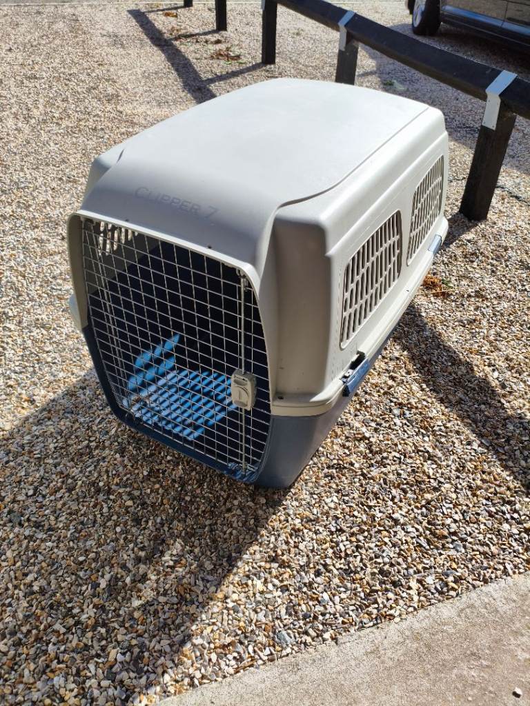 Dog Crate / Kennel 