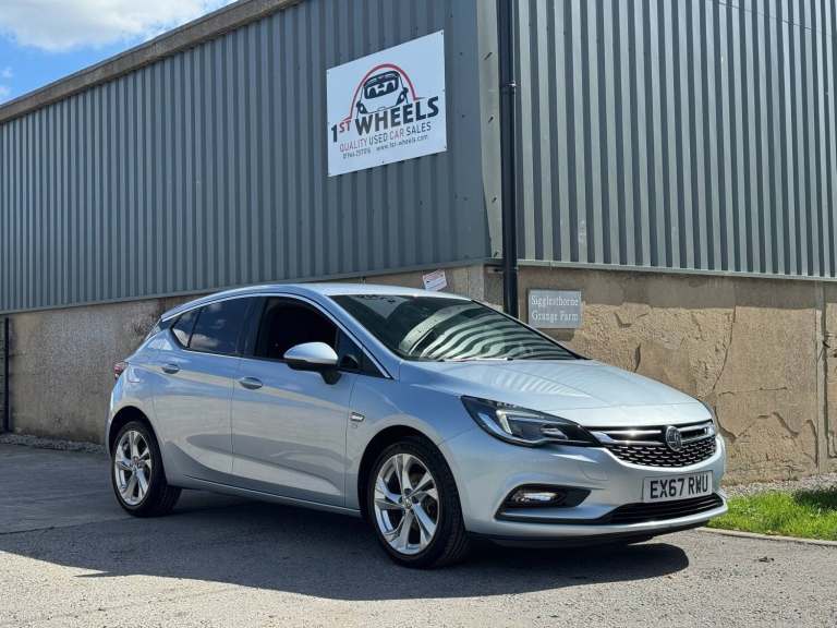 2017 Vauxhall Astra 1.4 i Turbo SRi Nav Hatchback Petrol Manual