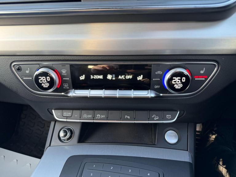 2017 Audi Q5 2.0 TDI S line SUV 5dr Diesel S Tronic quattro Euro 6 (s/s) (190 ps) ESTATE Diesel A...