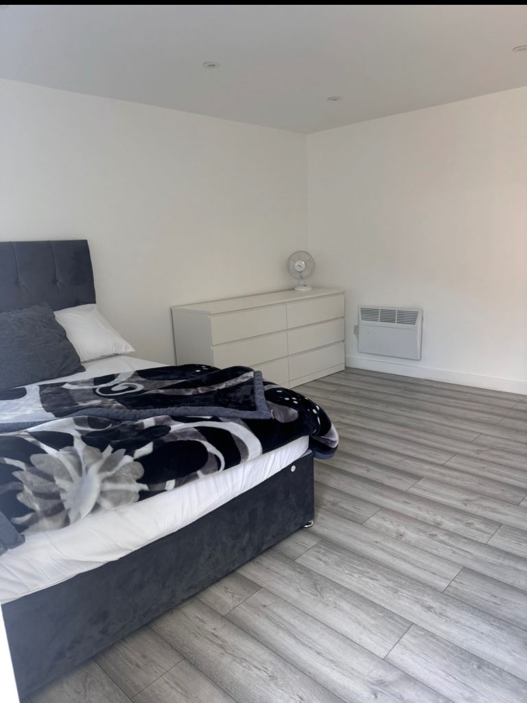 Extra large room 
