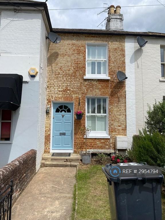 3 bedroom house in Kings Road, Shalford, Guildford, GU4 (3 bed) (#2954794)