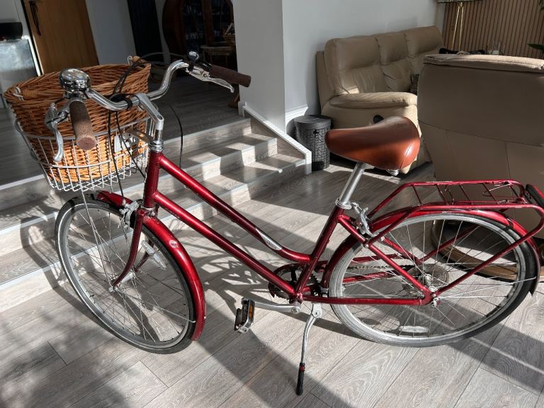 17 inch frame Dawes Duchess Heritage Bicycle 