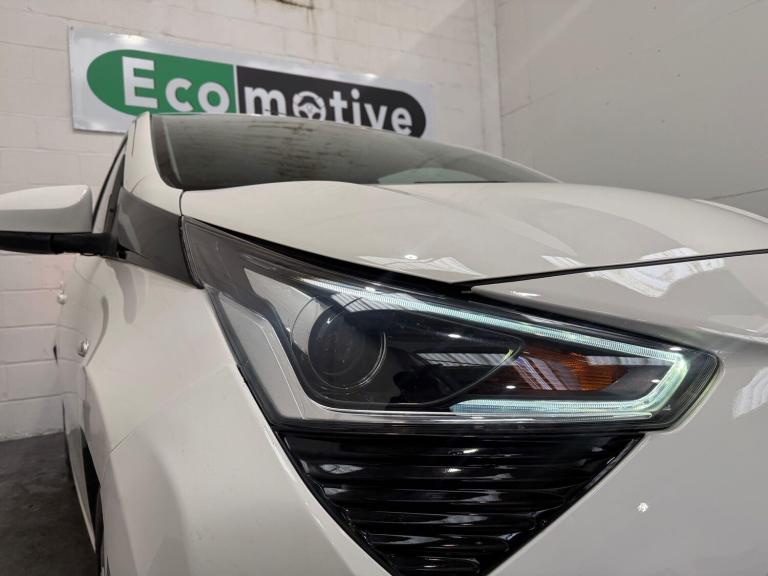 2019 Toyota AYGO 1.0 VVT-i x-play x-shift Euro 6 5dr HATCHBACK Petrol Automatic