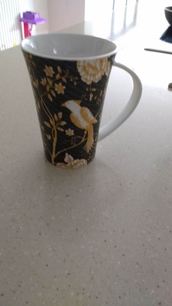 New Unique Mugs X4