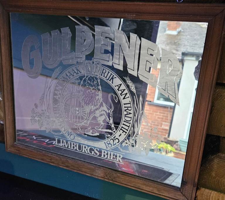 Glasses/cocktail shaker etc pub mirror 