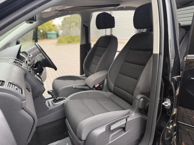 Volkswagen Touran 1.4 TSI SE DSG Euro 5 5dr