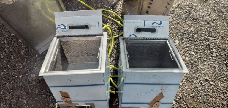 Catering equipment commercial stainless Steel sinks tables fryers restaurant trailer items 