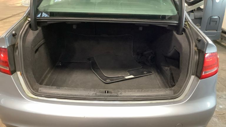 2010 Audi A4 1.8T FSI 160 S Line 4dr SALOON Petrol Manual