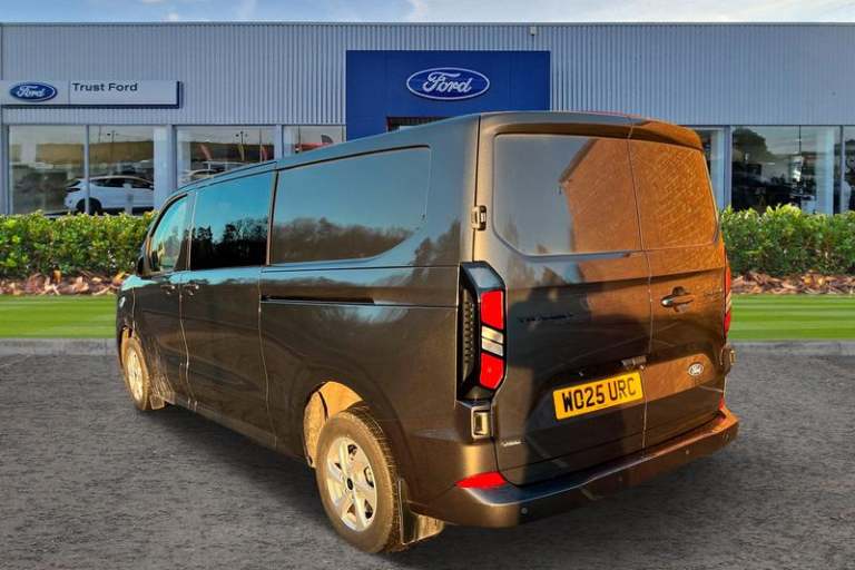 2025 Ford Transit Custom 320 Limited AUTO L2 LWB Double Cab In Van FWD 2.5 PHEV 232ps Low Roof Au...