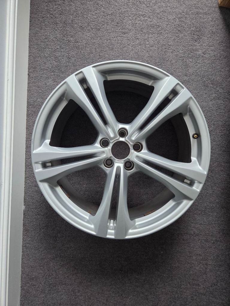 Audi S6 20 inch alloy wheels 4G0601025J