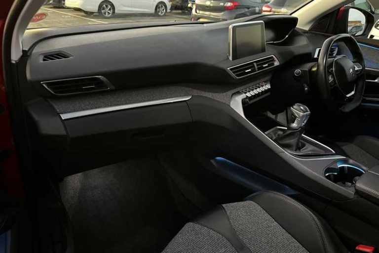 2018 Peugeot 3008 1.5 BlueHDi Allure SUV 5dr Diesel Manual Euro 6 (s/s) (130 ps) SUV Diesel Manual