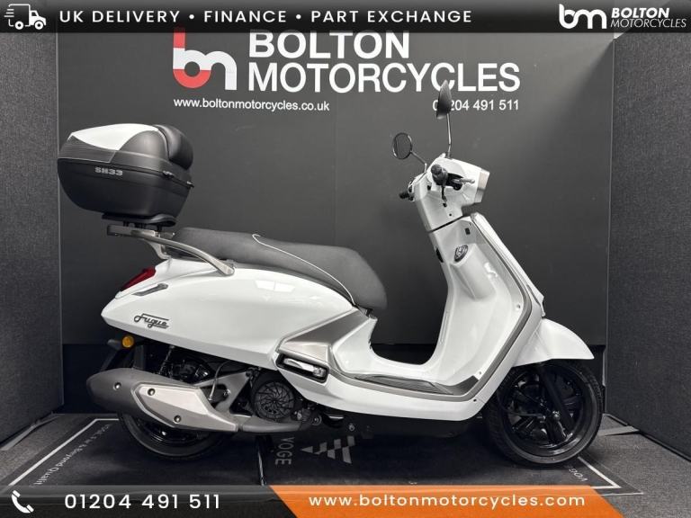 SYM Fiddle 125c NEW Automatic Retro Scooter Commuter Learner Legal CBT Friend...