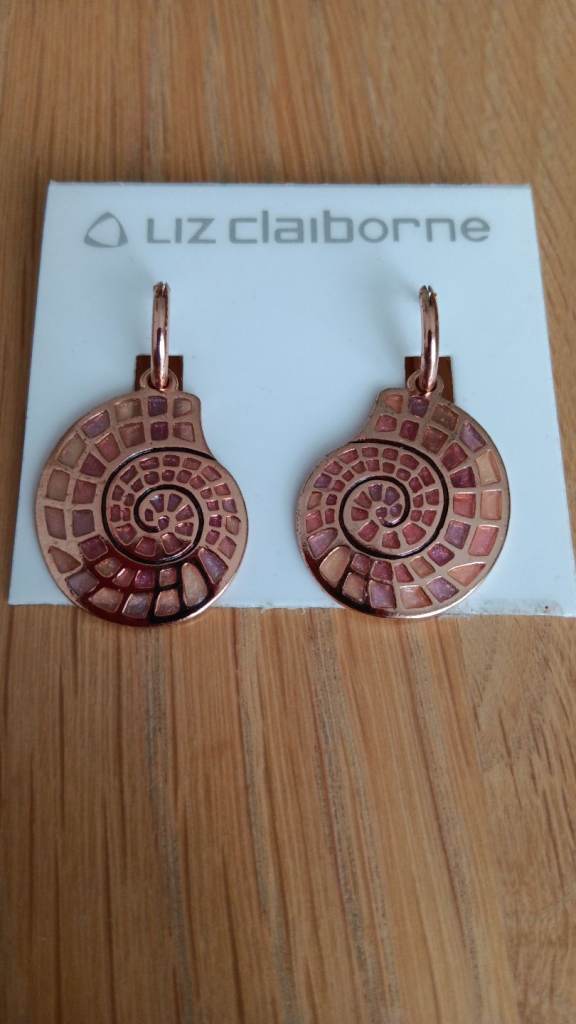Ladies Earrings 