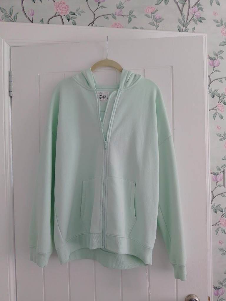 NEW M&S HOODIE-AGE 14