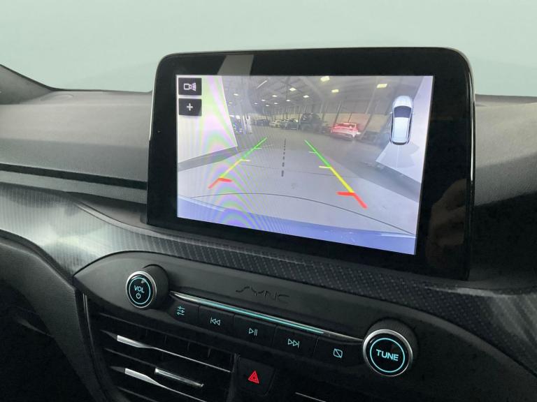 2019 Ford Focus 2.0 EcoBlue ST-Line X Estate 5dr Diesel Auto Euro 6 (s/s) (150 ps) - REVERS Estat...