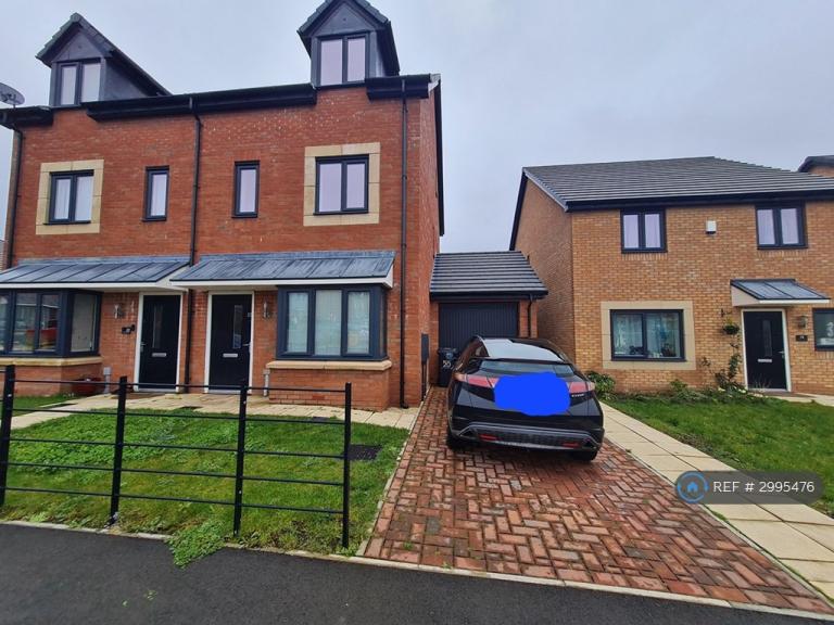3 bedroom house in Centurion Road, Birmingham, B38 (3 bed) (#2995476)