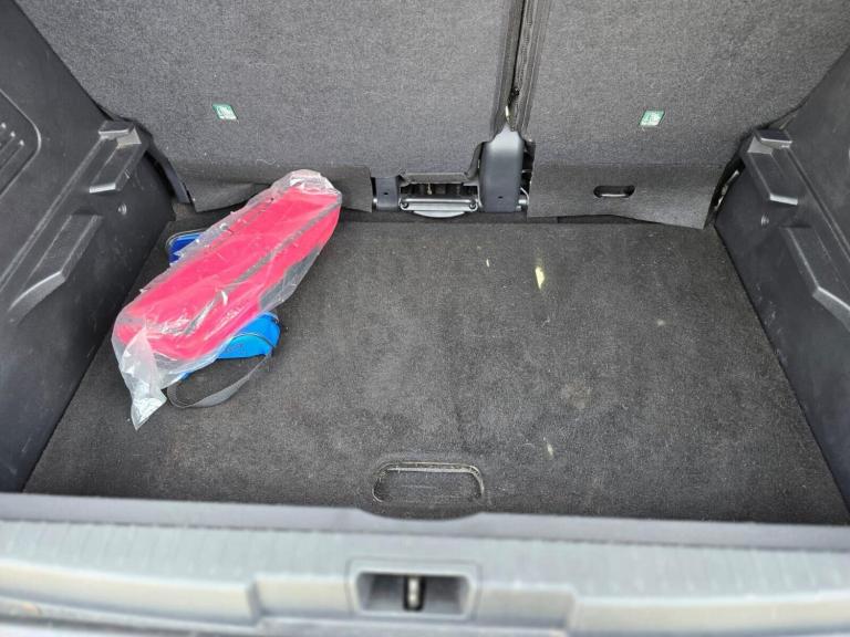 2017 Renault Captur 1.2 TCe ENERGY Dynamique S Nav SUV 5dr Petrol EDC Euro 6 (s/s) (120 ps) SUV P...