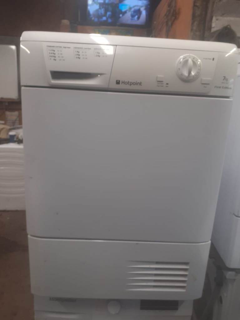 Hotpoint condenser tumble dryer as new 